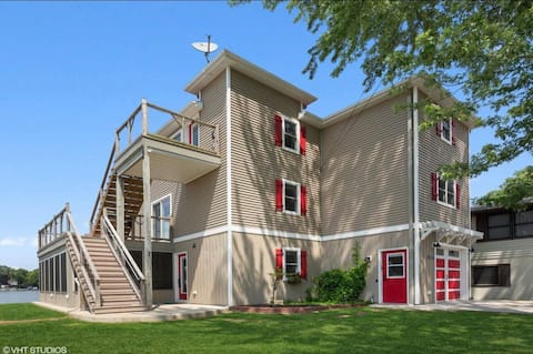 Tall House in Dowagiac