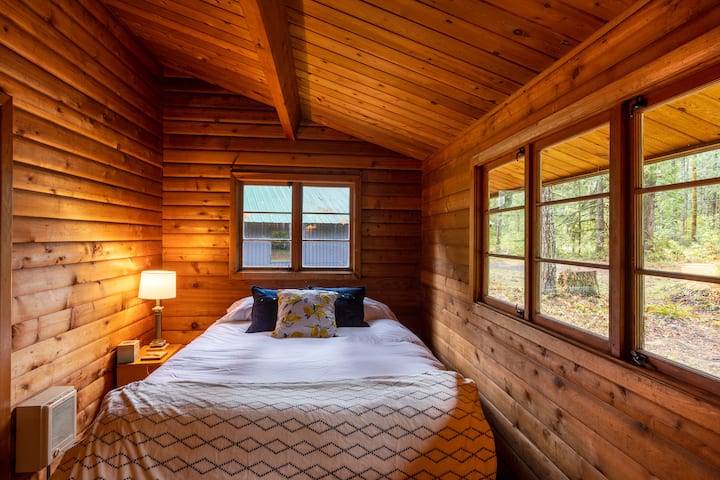 kitanda cha malkia #2