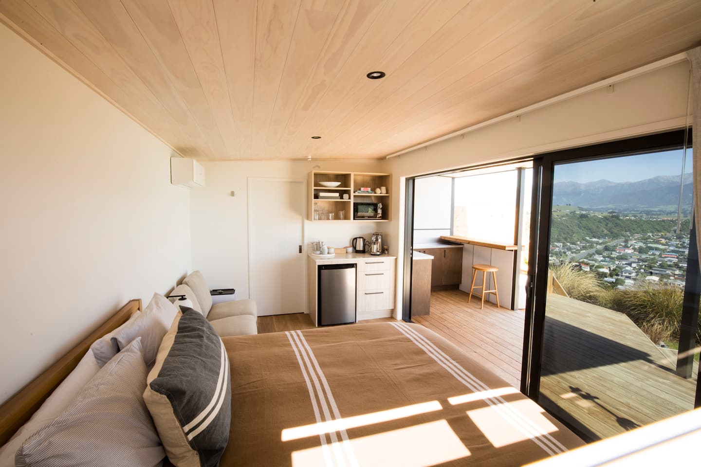 Clifftop Cabins Kaikoura - Fyffe 3