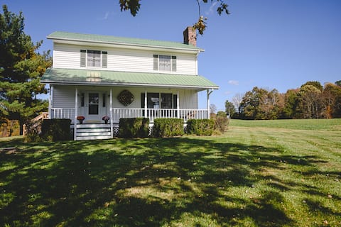 Farmhouse in the fields!  3-bdrm, 2.5-bath home
