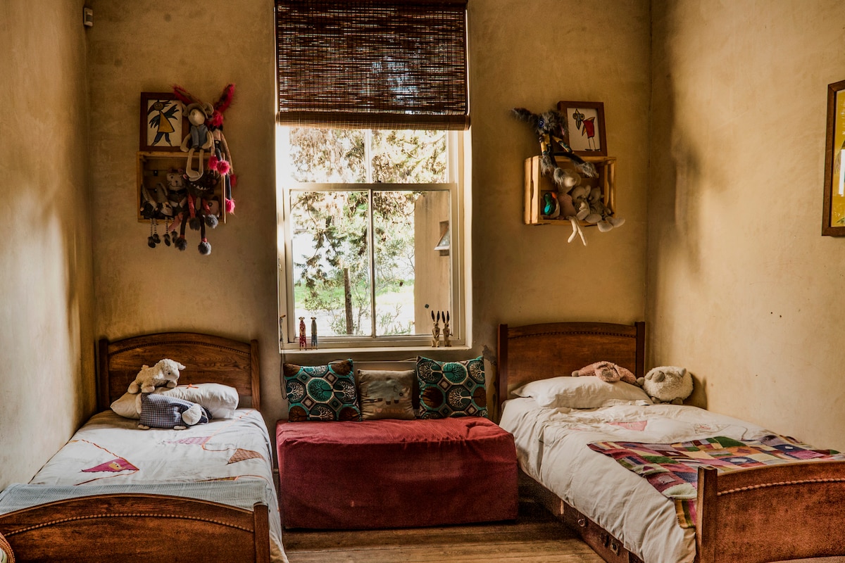 Treća spavaća soba s 2 kreveta za jednu osobu