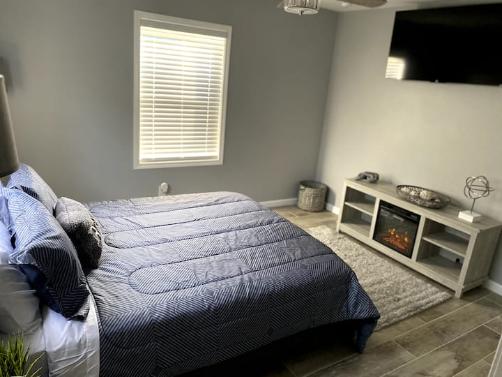 Electric Fireplace in The Mane Attraction