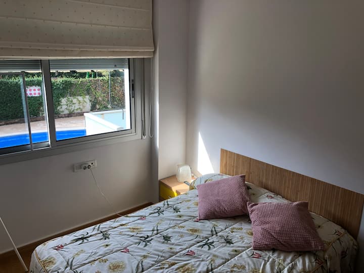 Habitación 2
Cama doble 1,35