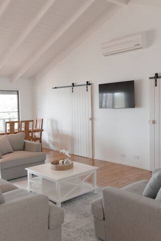 The Point Lake House Green Point gallery image 5