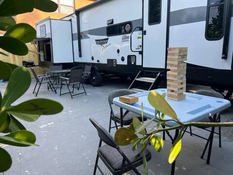 Free BBQ in RV with Private Entrance