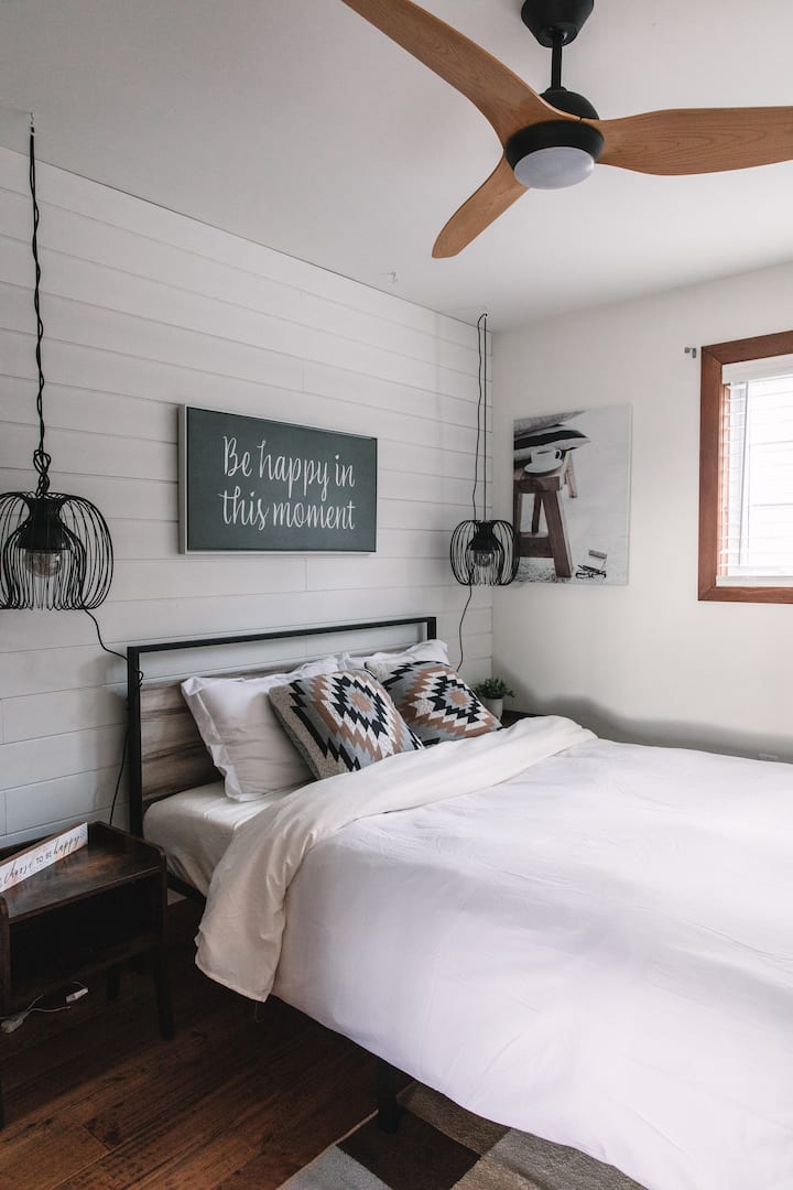 საძინებელი 1