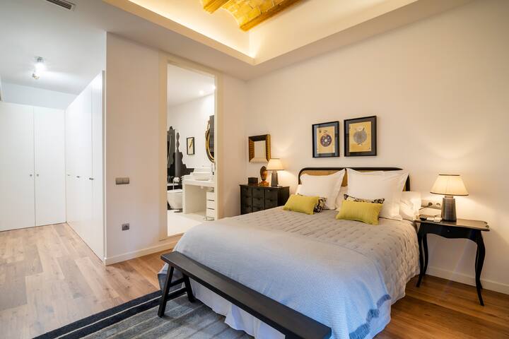 Espectacular apartamento con terraza muy céntrico gallery image 3