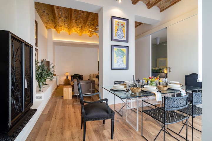 Espectacular apartamento con terraza muy céntrico