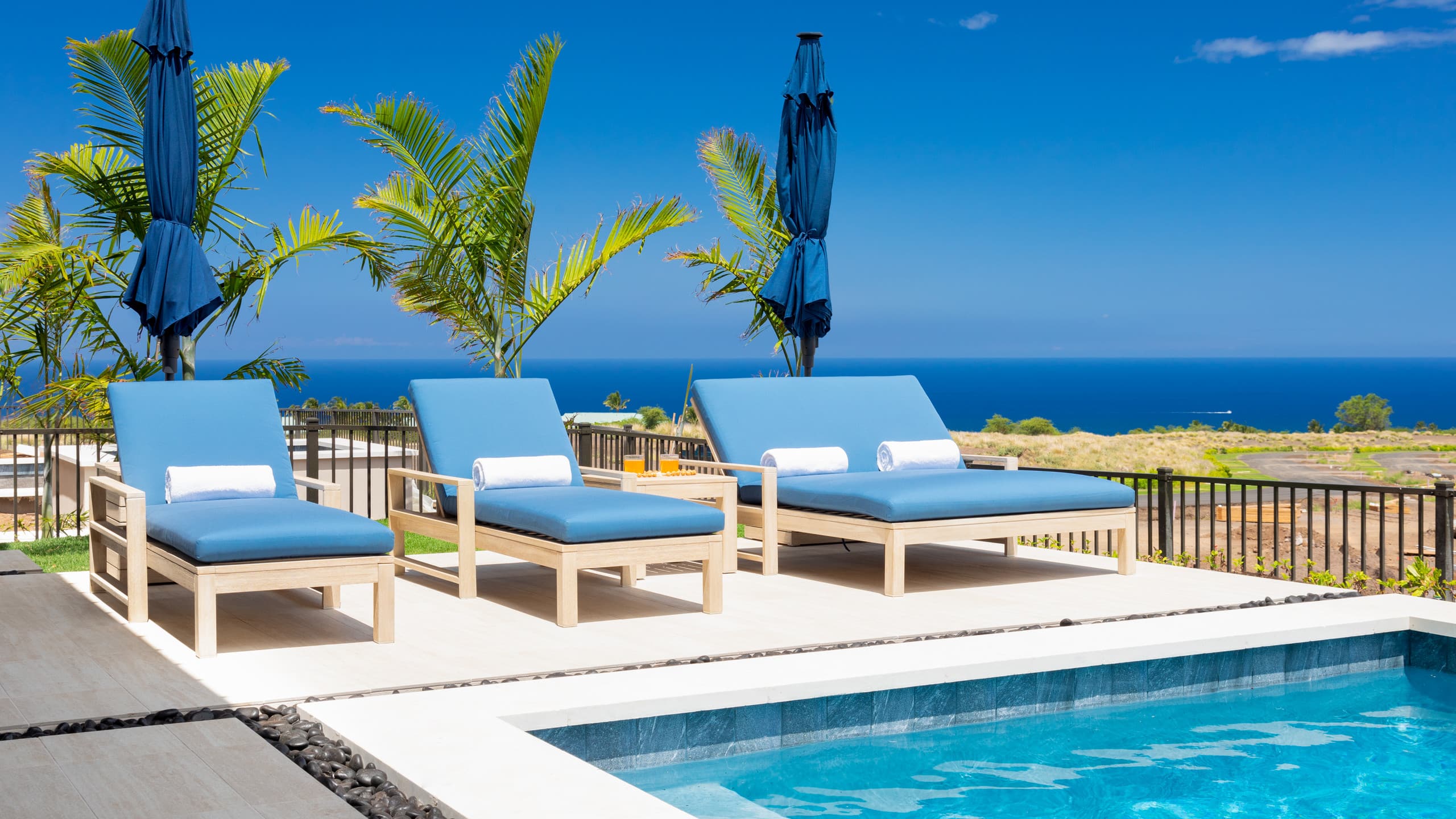 Home in Waimea · ★4.77 · 4 bedrooms · 9 beds · 4.5 baths - Image 1