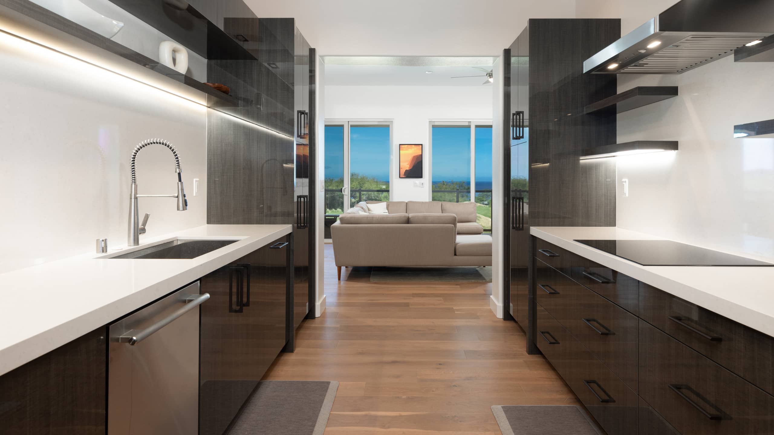PiH:Sun Ray Retreat - Modern w/ Ocean Views - Photo 9