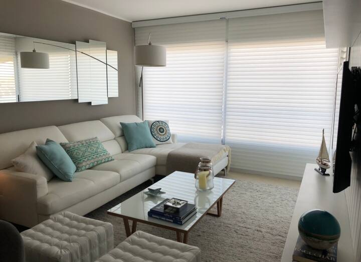 Simon Bolivar Building, with garage. Apartments for Rent in Punta del Este, Maldonado