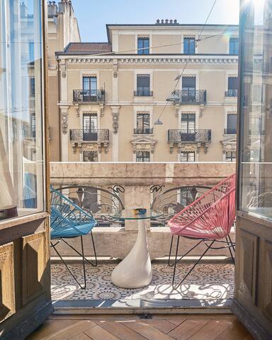 Prestigious 2 bedroom apartment in the city center gallery image 5