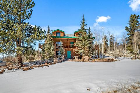 Amazing 3200Sq ft Upgrade Log Cbn GameRoom HotTub