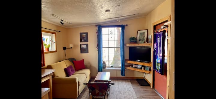 Dragonfly Cabin - Walk To River & Hot Springs! - Lava Hot Springs, ID