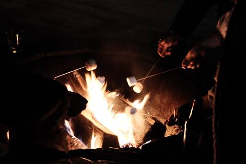 Stargaze Retreat: Hot Tub, Fire Pit, Yosemite Ski!