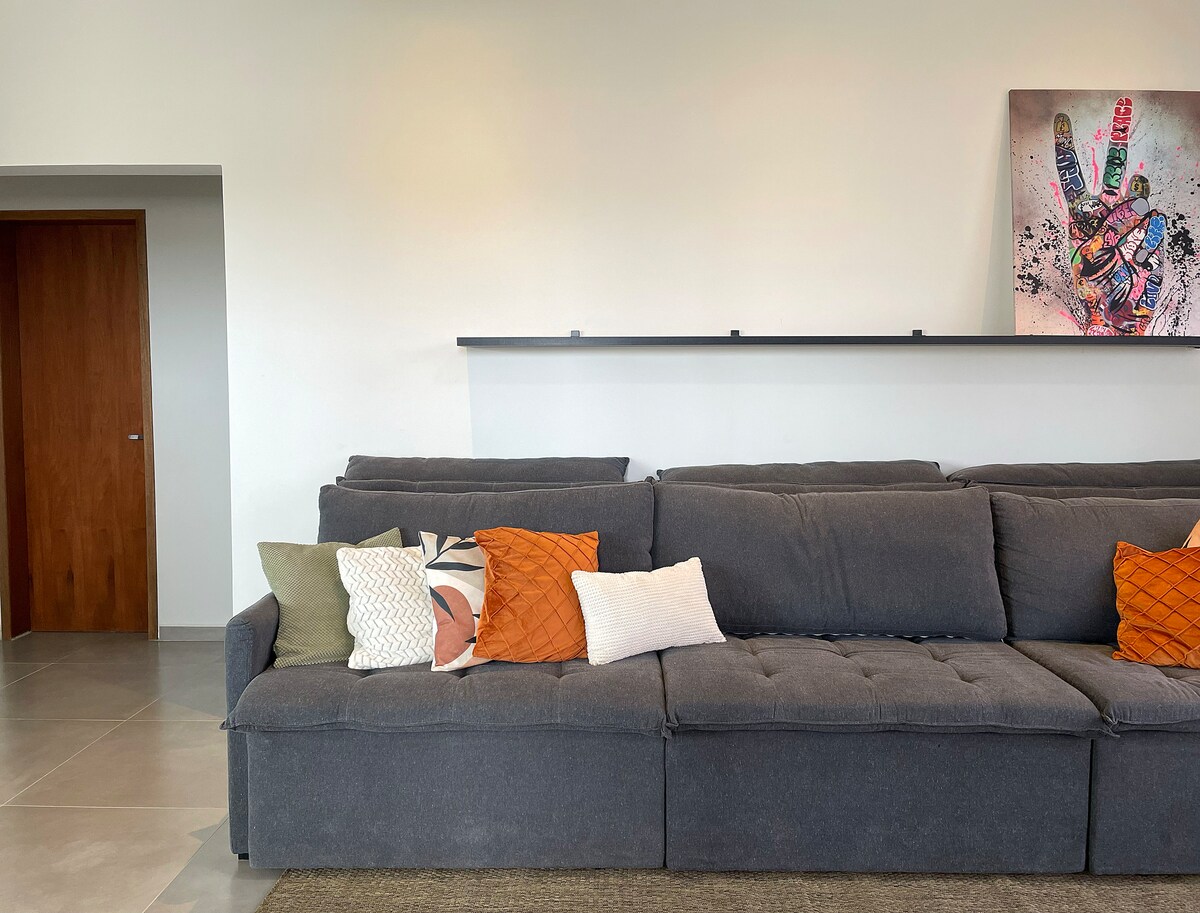 Imóvel de sucesso: Modern country house with heated pool em Porangaba