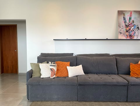 Imóvel de sucesso: Modern country house with heated pool em Porangaba