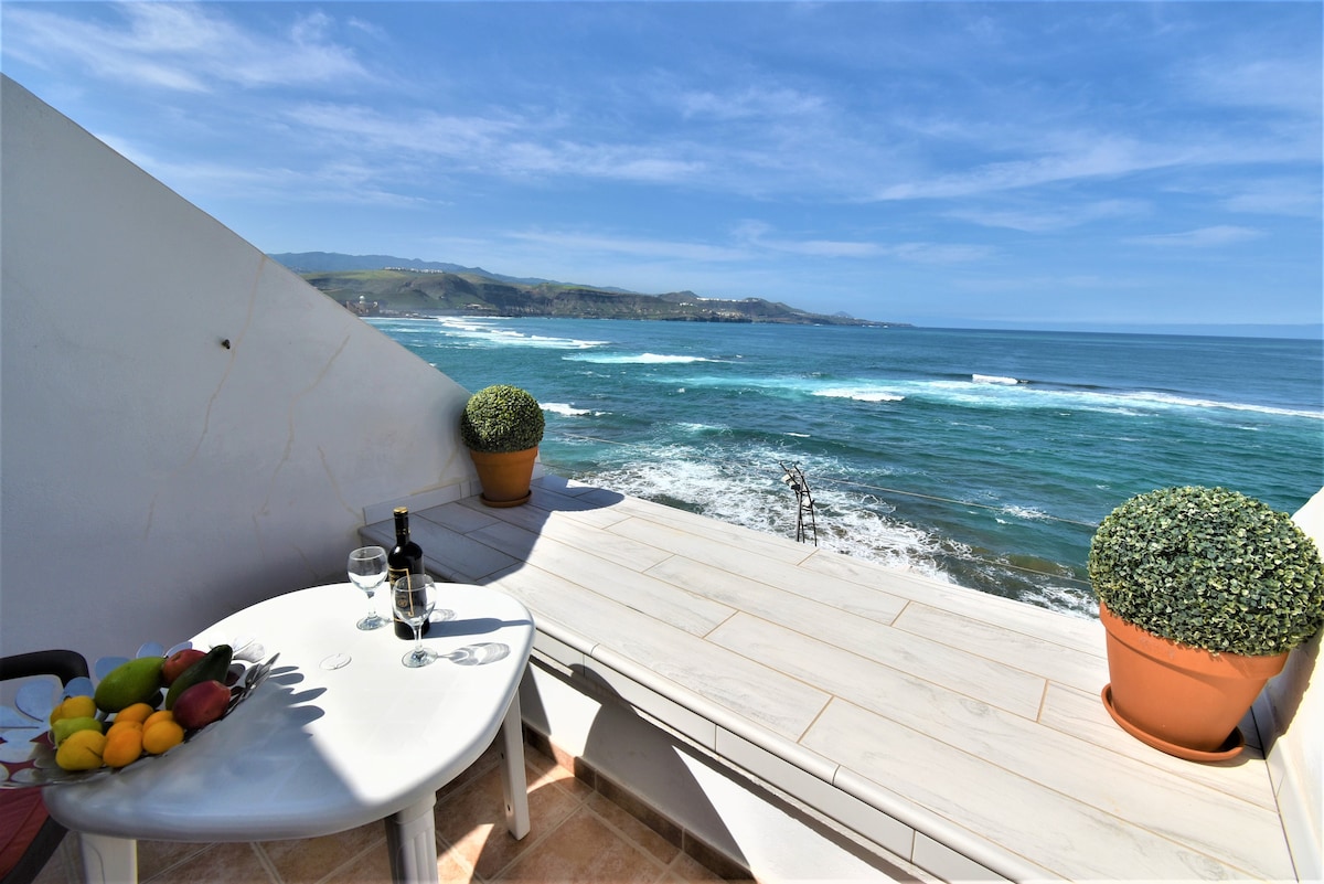 Las Canteras Beach Vacation Rentals & Homes - Canary Islands, Spain | Airbnb