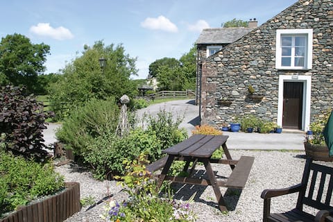 Dog Friendly Lakeland Cottage  Near Bassenthwaite