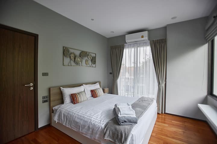 საძინებელი 1