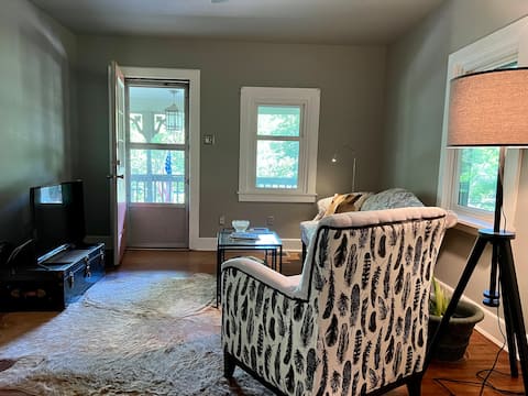 Cozy Kennett Square cottage near Longwood Gardens