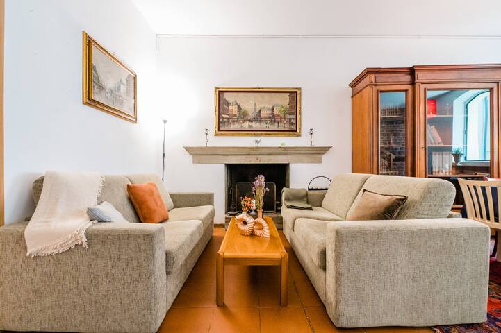 FEEL – Salvecchio Apartments – Majestic apartment gallery image 3