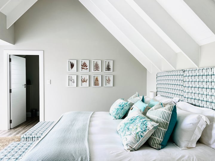 მე-2 საძინებელი დიდი საწოლით