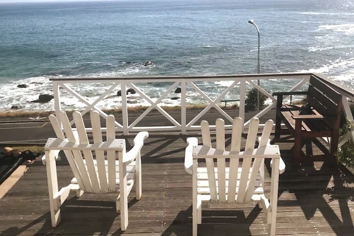 2-Bedroom Home with Pool and Unsurpassed Sea Views