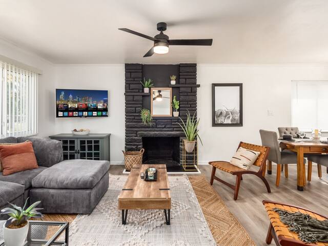 The House of Cards – Beautiful Home in Columbus !