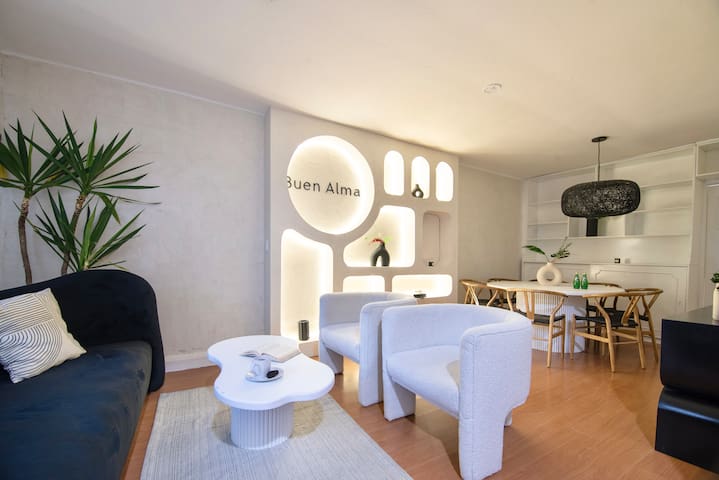 ¡Buen Alma! House in heart of Condesa 8 guests gallery image 2