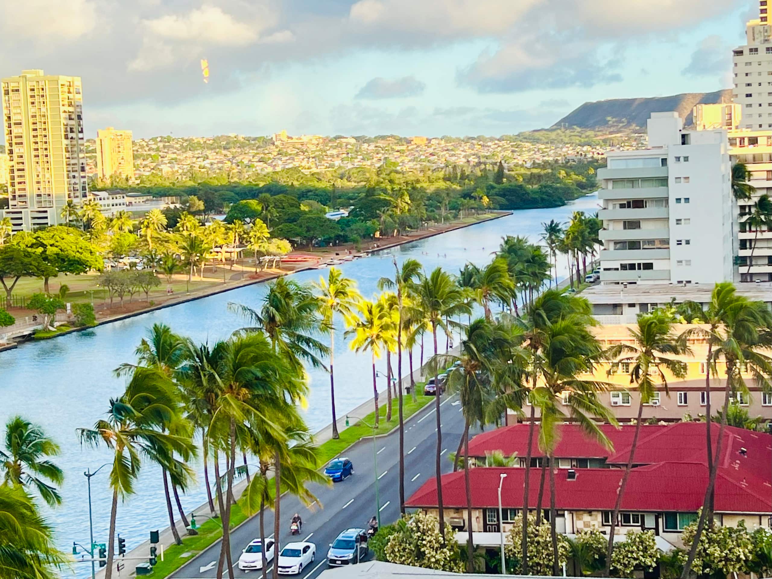 Condo in Honolulu · ★4.73 · Studio · 2 beds · 1 private bath - Image 22