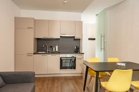 Popular Airbnb listing: Apstay superior: new bright cozy in Eggenberg