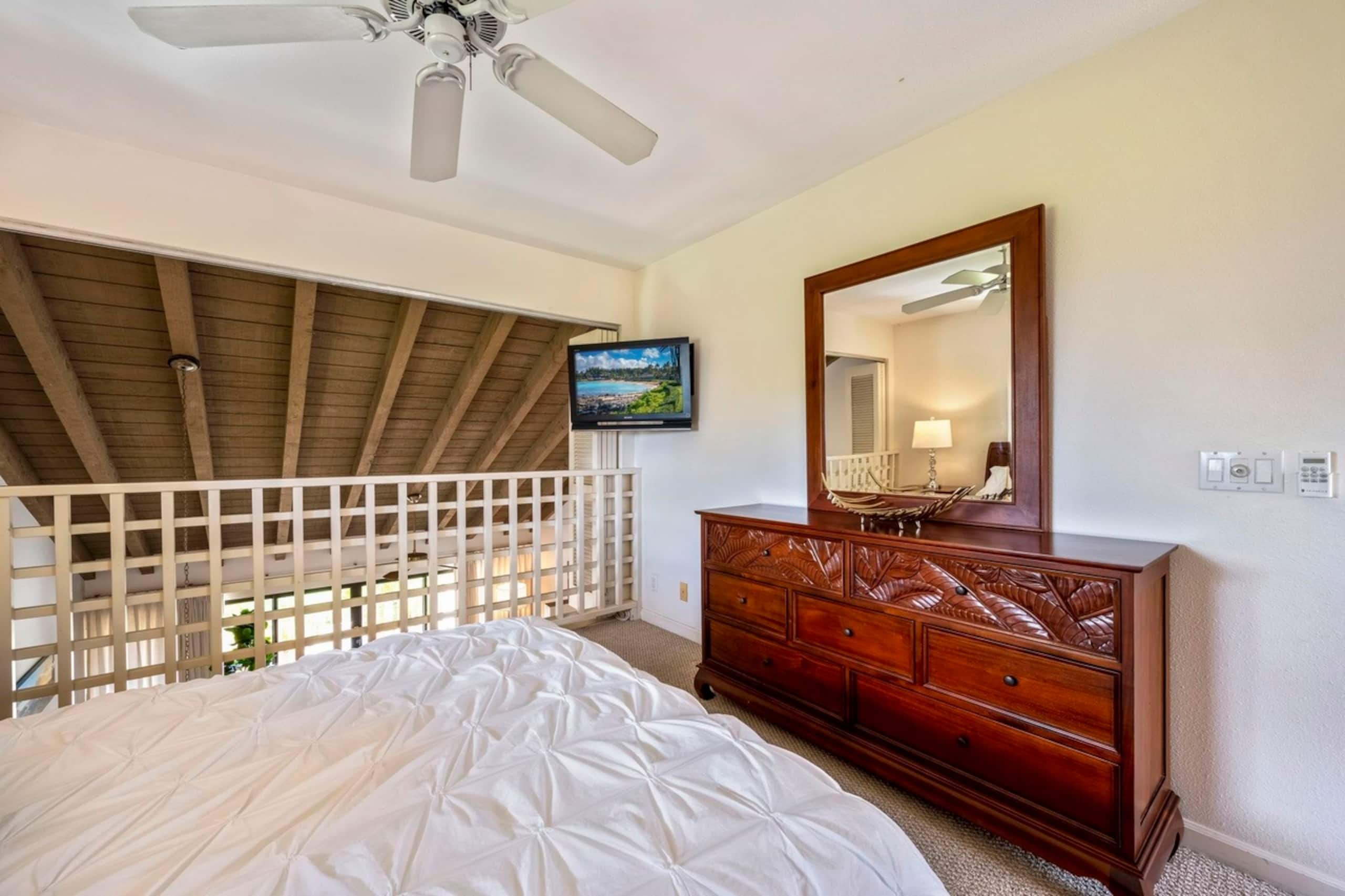 Condo in Kihei · ★4.86 · 2 bedrooms · 3 beds · 2 private baths - Image 14