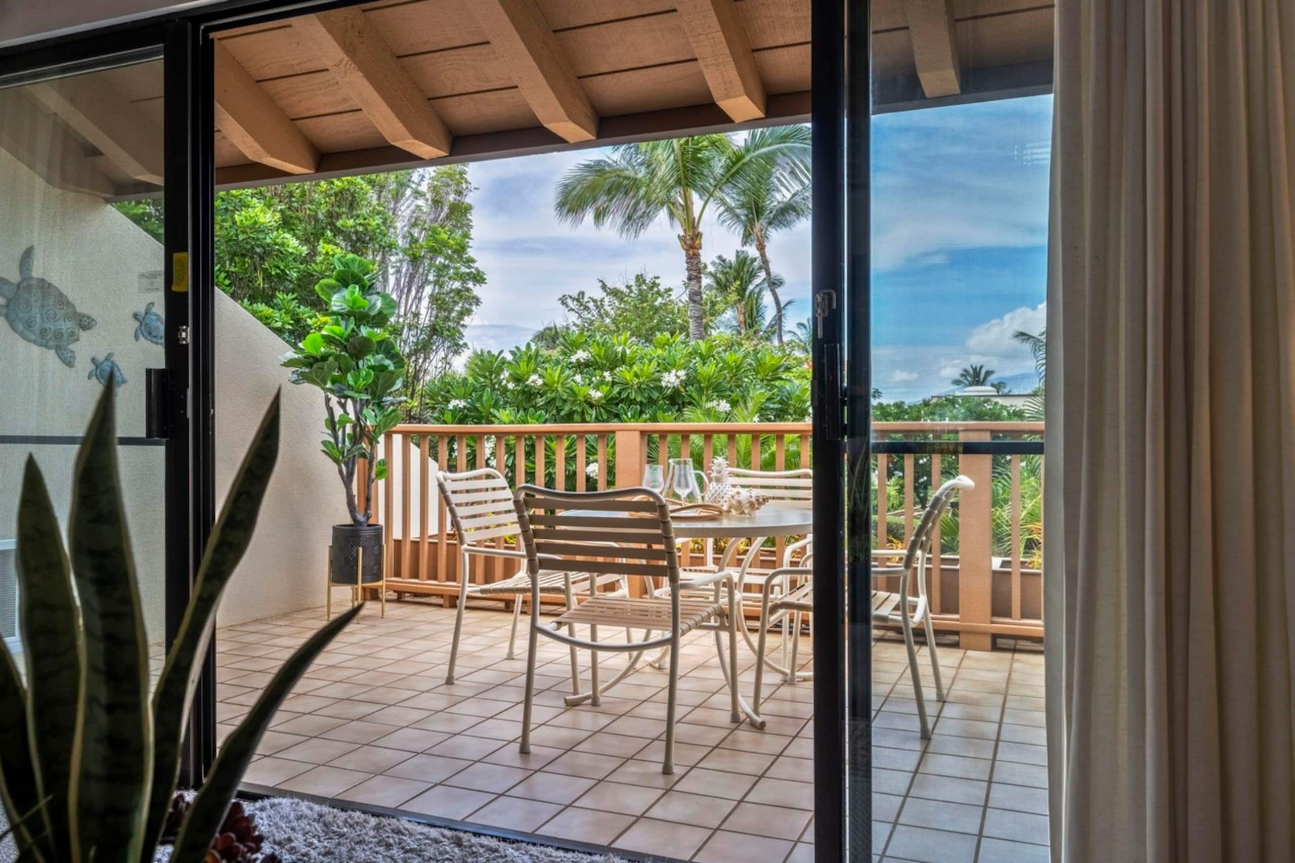 Condo in Kihei · ★4.86 · 2 bedrooms · 3 beds · 2 private baths - Image 13