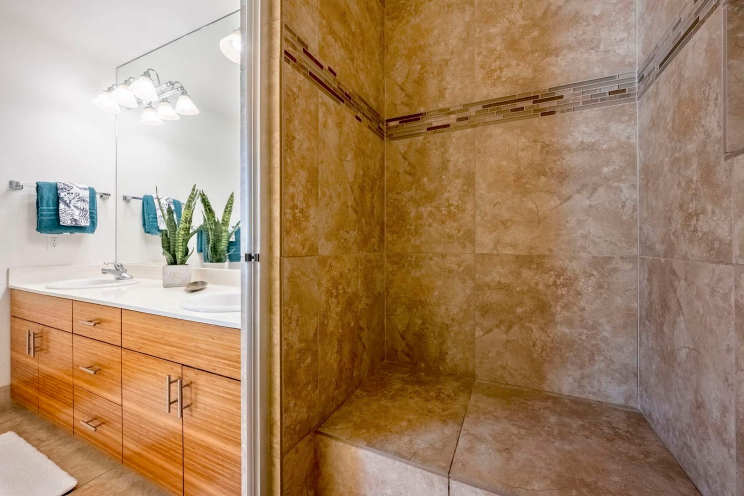 Condo in Kihei · ★4.86 · 2 bedrooms · 3 beds · 2 private baths - Image 17
