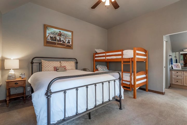 საძინებელი 1