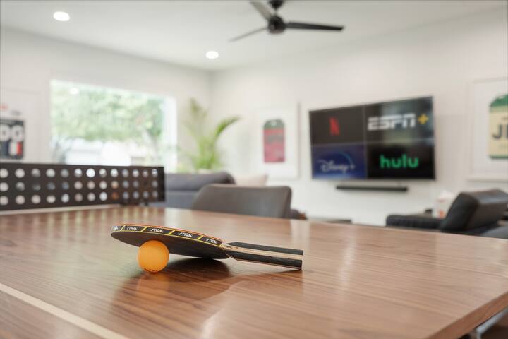 2 House Compound! 7Bedroom – PingPong – Yard Games gallery image 2