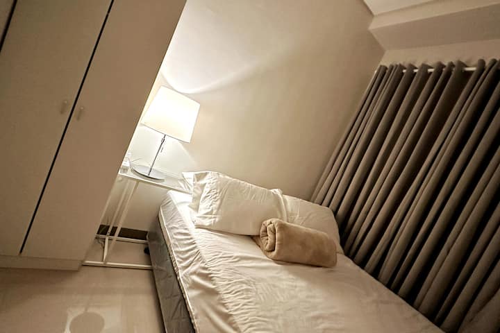 Spavaća soba (bračni krevet)