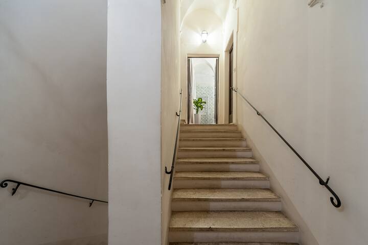 Rental In Rome – Luxury apt in the heart of Rome gallery image 3