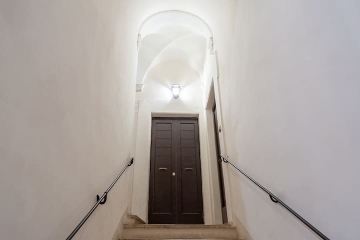Rental In Rome – Luxury apt in the heart of Rome gallery image 4