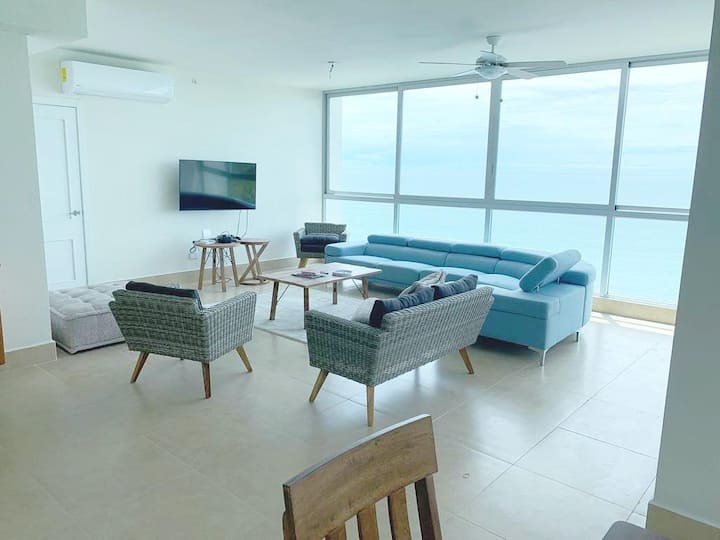 Rio Mar, spectacular beach apartment — 3 bedroom vacation rental in San Carlos District