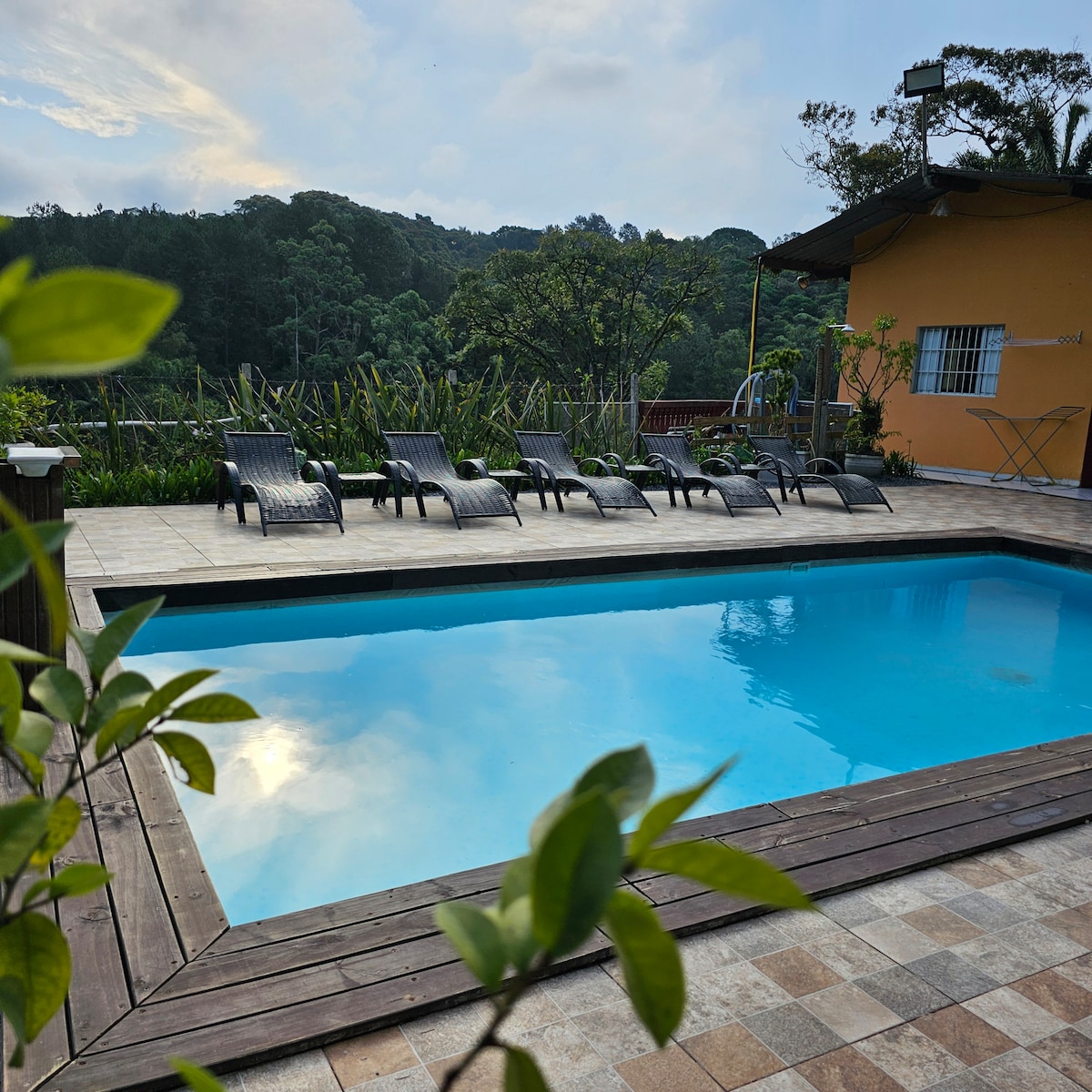 Sitio Alvorecer Dourado Chacara Swimming Pool