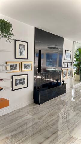 Amasing Panthouse w Sea view – Shopping mall spot gallery image 2