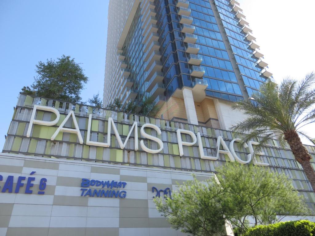 Palms Place