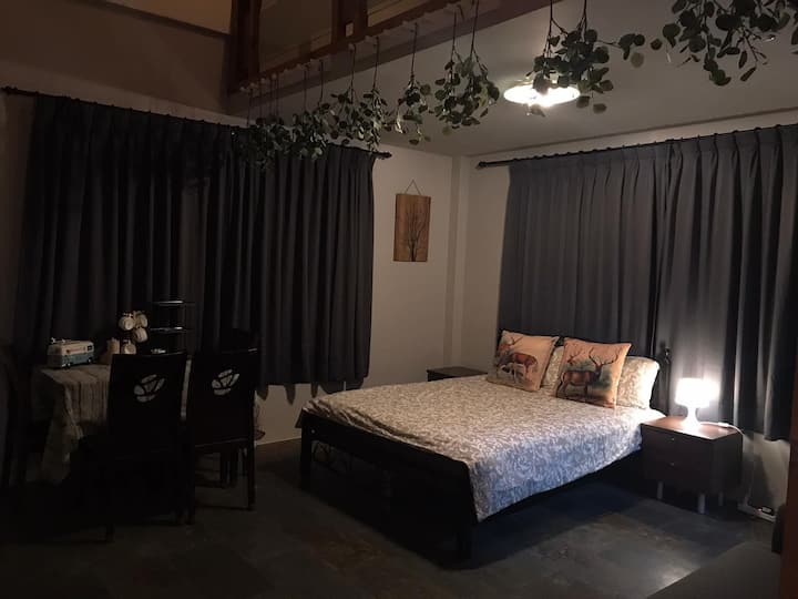 Chumba cha uvumba cha maua kilichokarabatiwa.Kulala 8