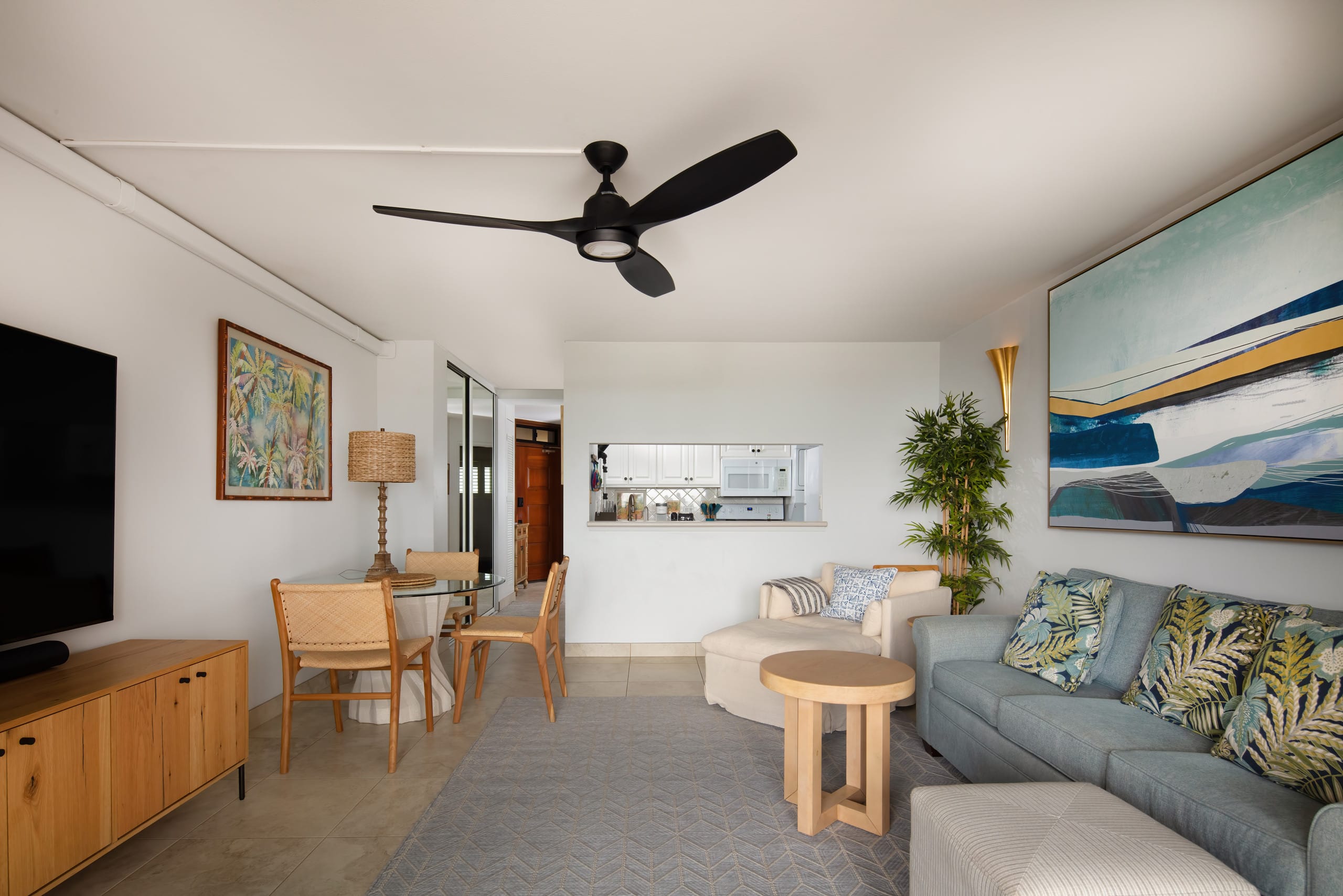 Condo in Kihei · ★4.99 · 1 bedroom · 2 beds · 1 bath - Image 4