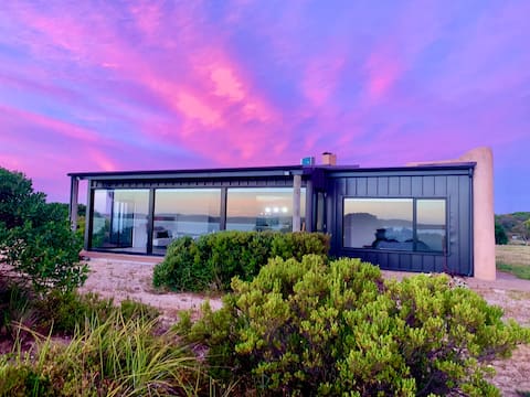Coorong Lodge
