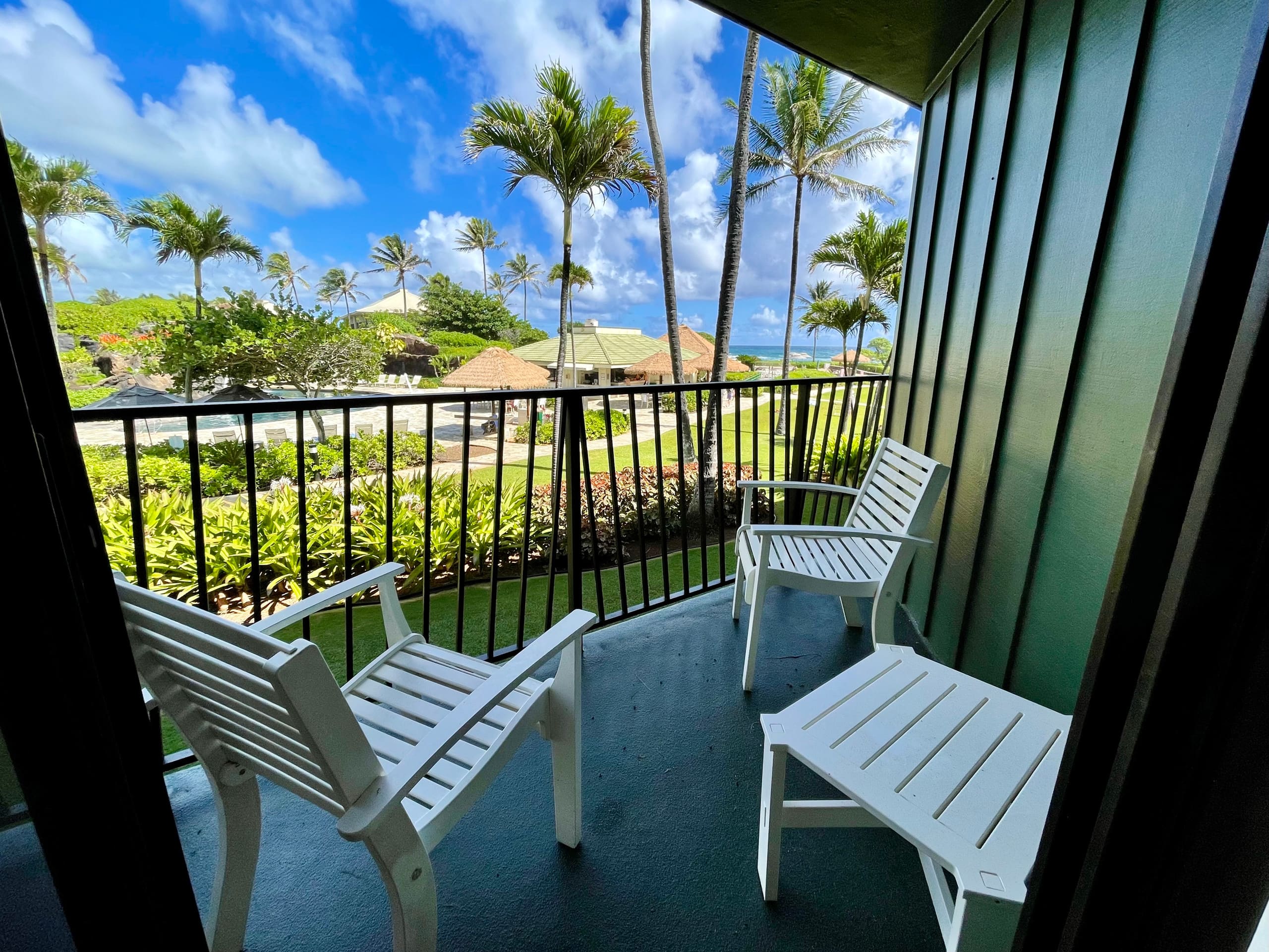 Resort in Lihue · ★4.9 · 1 bedroom · 2 beds · 1 private bath - Image 16