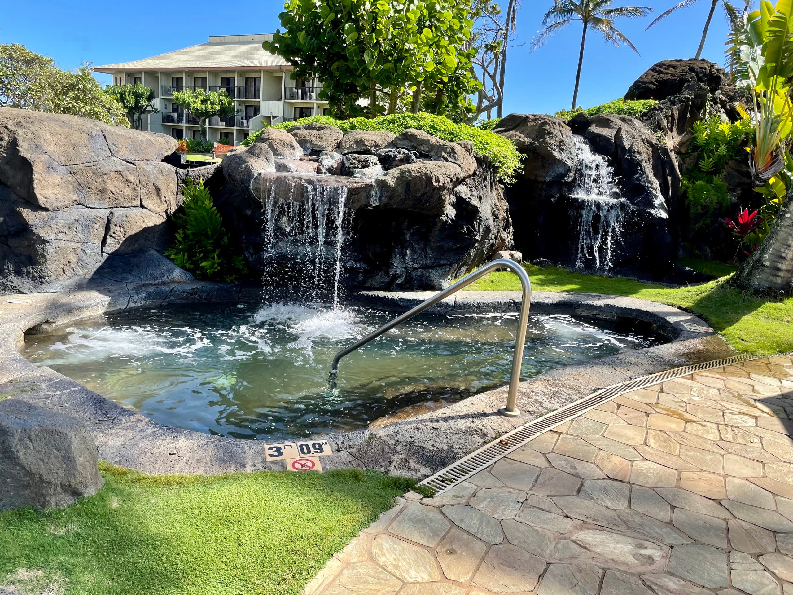 Resort in Lihue · ★4.9 · 1 bedroom · 2 beds · 1 private bath - Image 25
