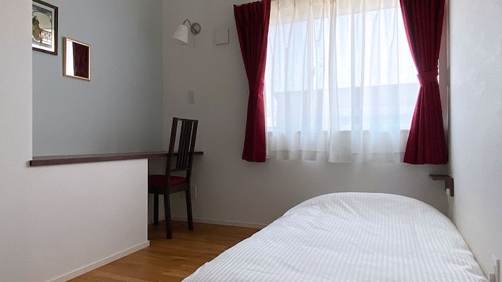 Izba č. 10 : Jednolôžková izba